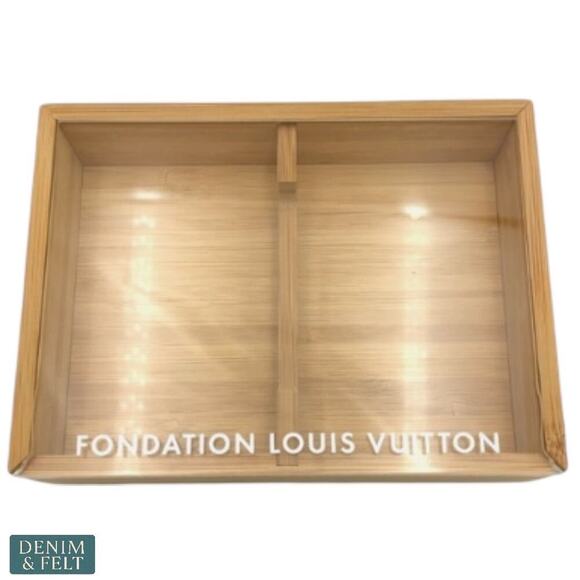 Louis Vuitton Fondation Silver Playing Cards Set in Wood Box – Sealed NEW RARE - Picture 4 of 13